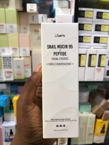Jumisco snail mucin peptide facial essence