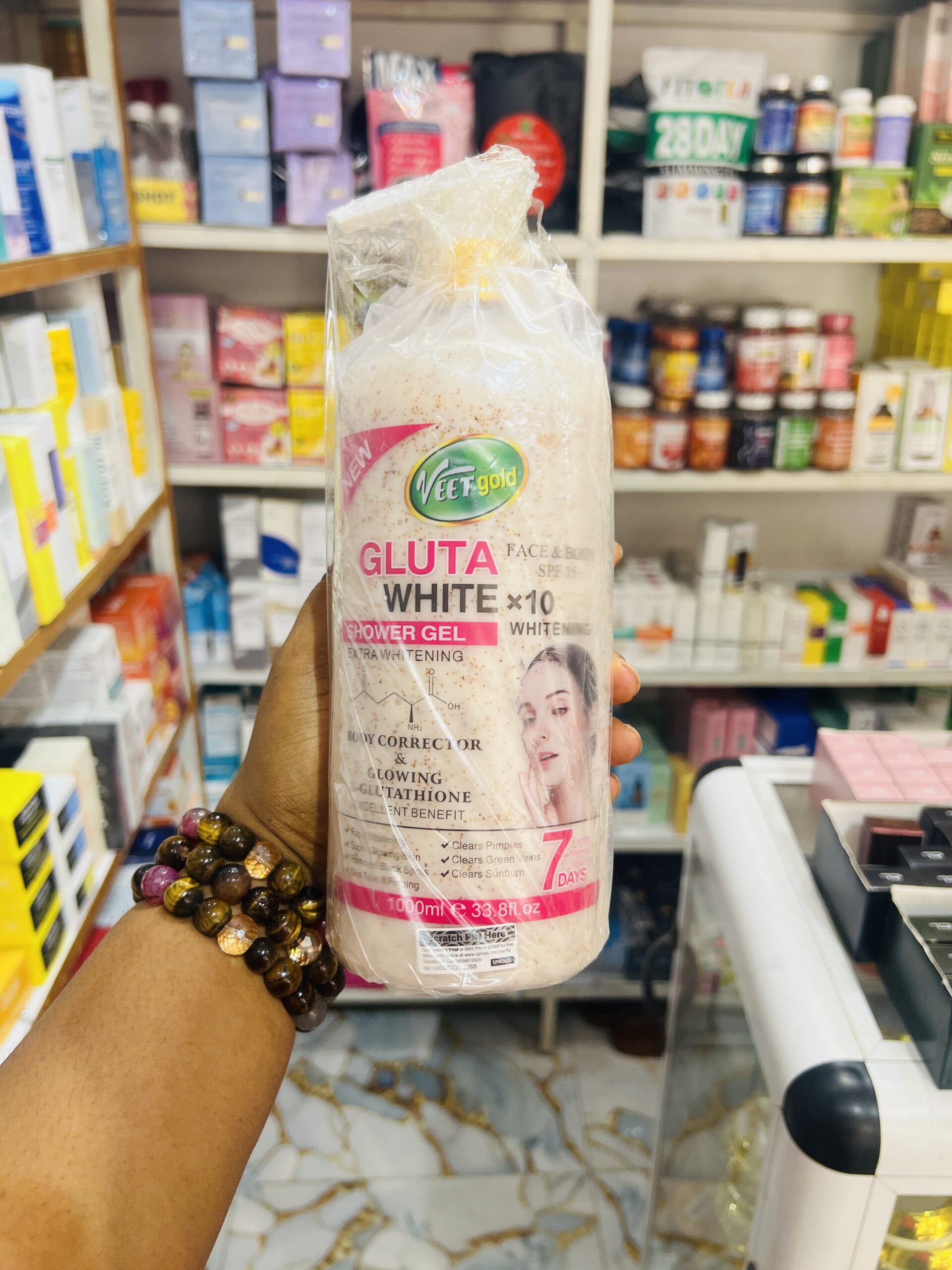 Veetgold gluta white shower gel