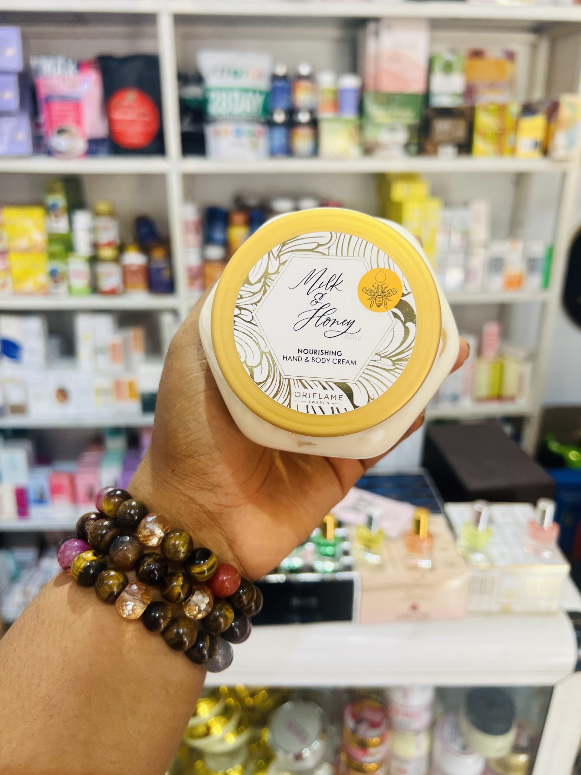 Oriflame milk and honey cream