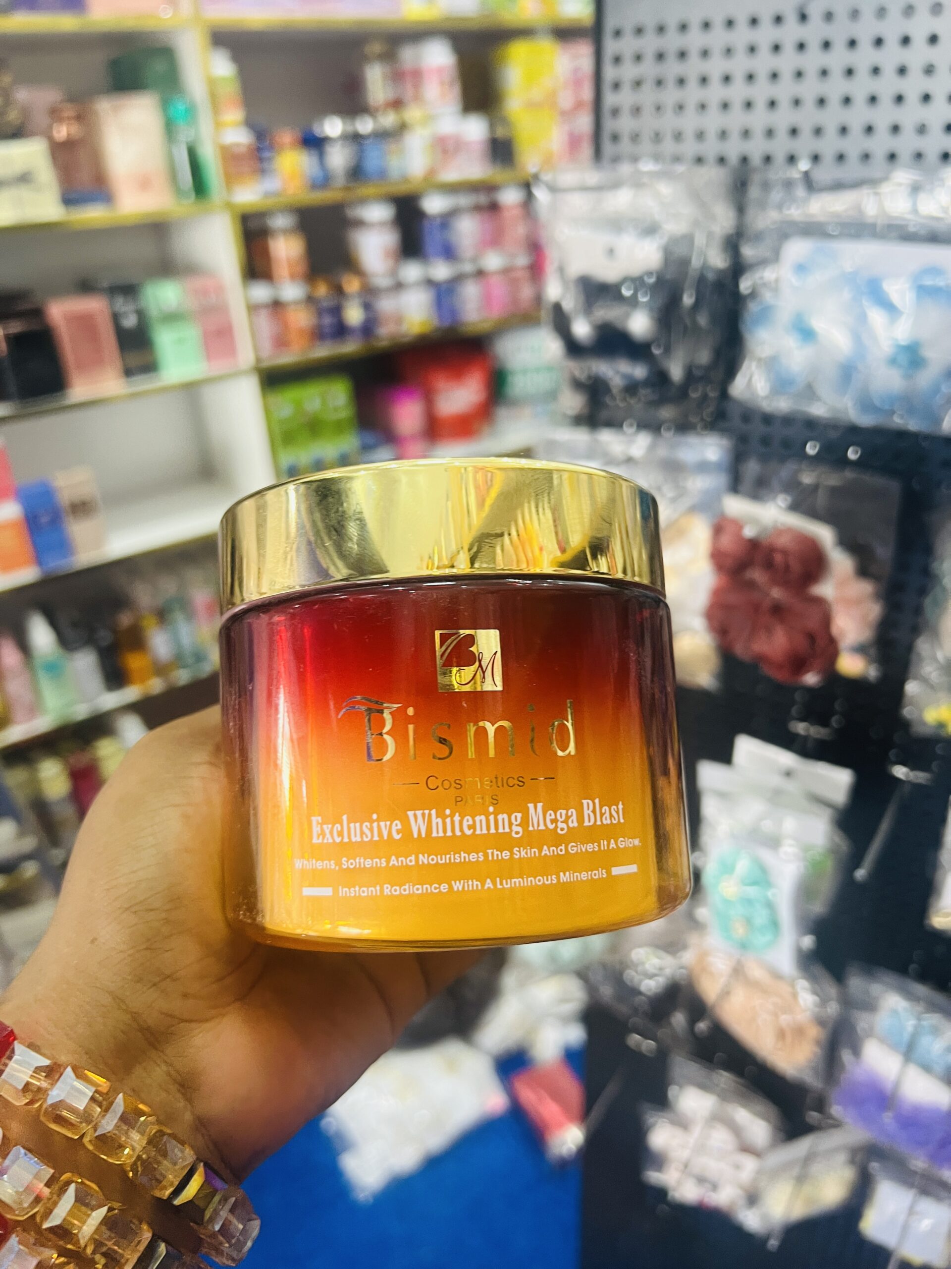 Bismid exclusive lightening mega blast cream